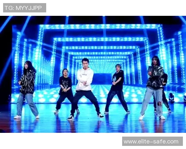 重庆街舞队实力对比深度解析与舞蹈风格的多元化探讨 重庆街舞队实力对比深度解析与舞蹈风格的多元化探讨