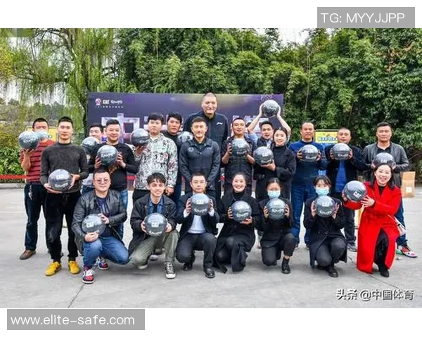 可兰白克:探寻这位传奇人物背后的故事与成就 可兰白克:探寻这位传奇人物背后的故事与成就